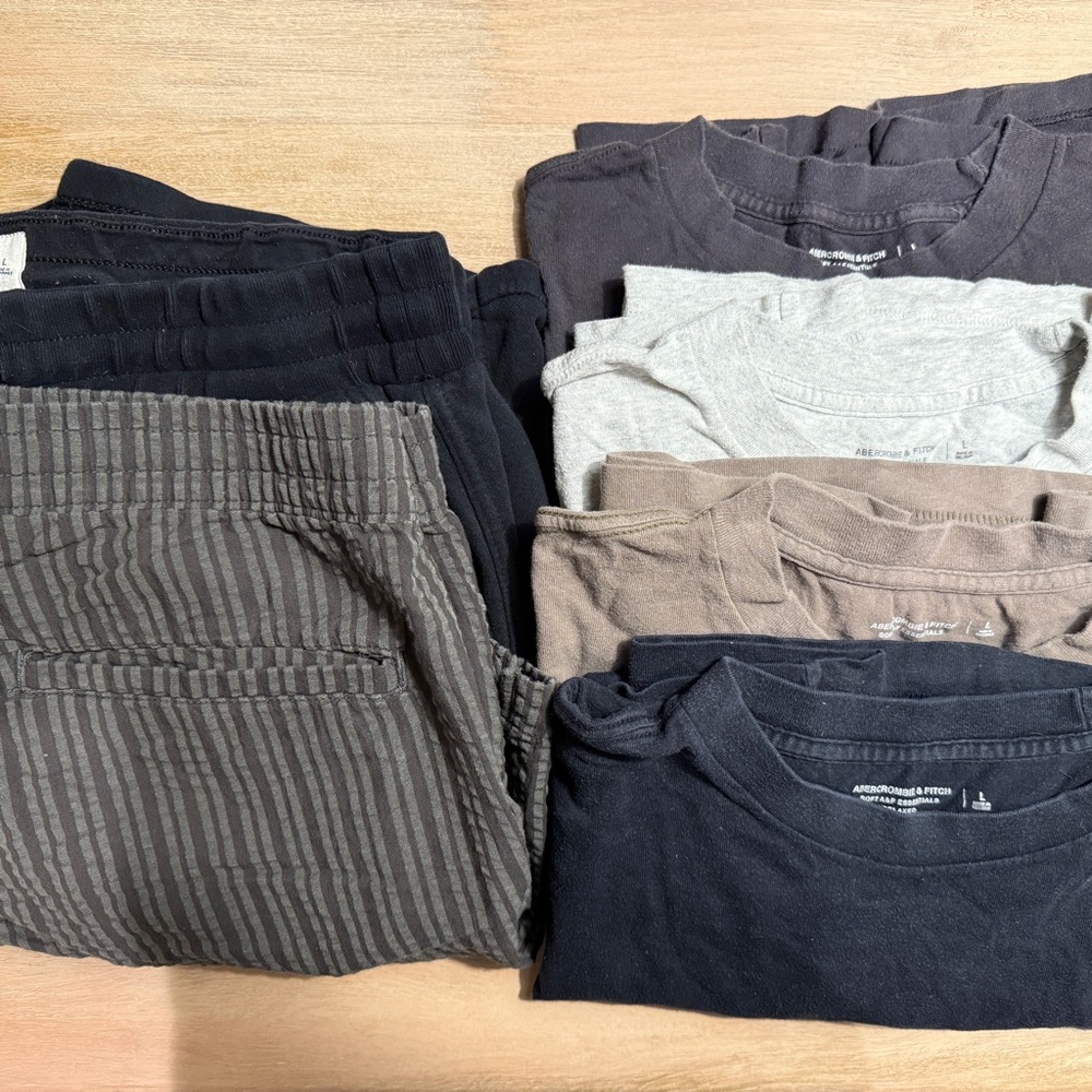 Abercrombie Men’s Bundle - Assorted Size L
